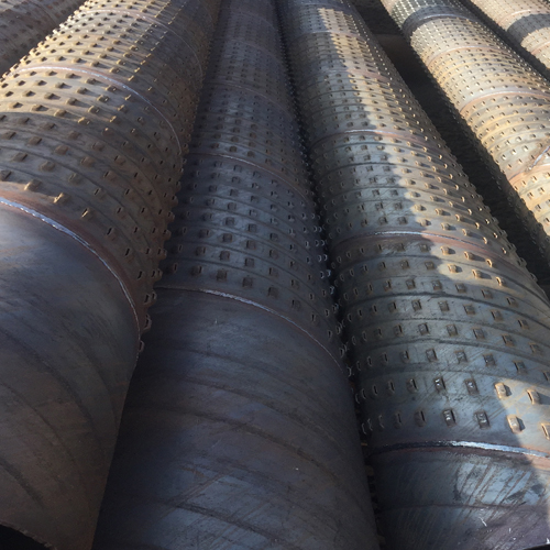 荆州孔式滤水管的材质选择